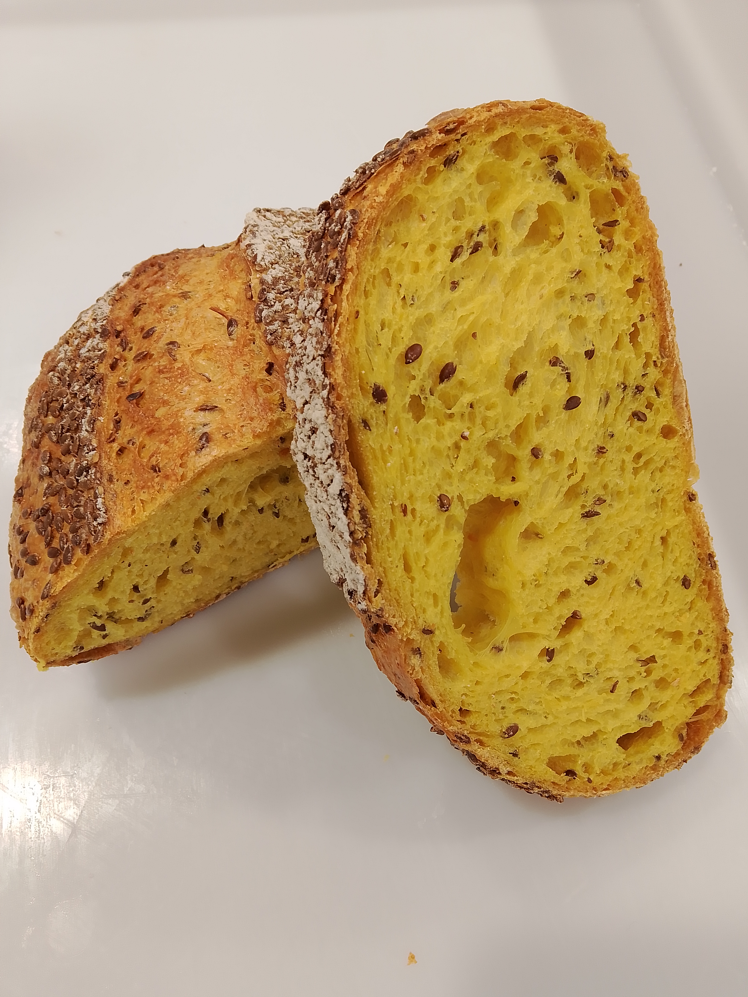 Pane Curcumino