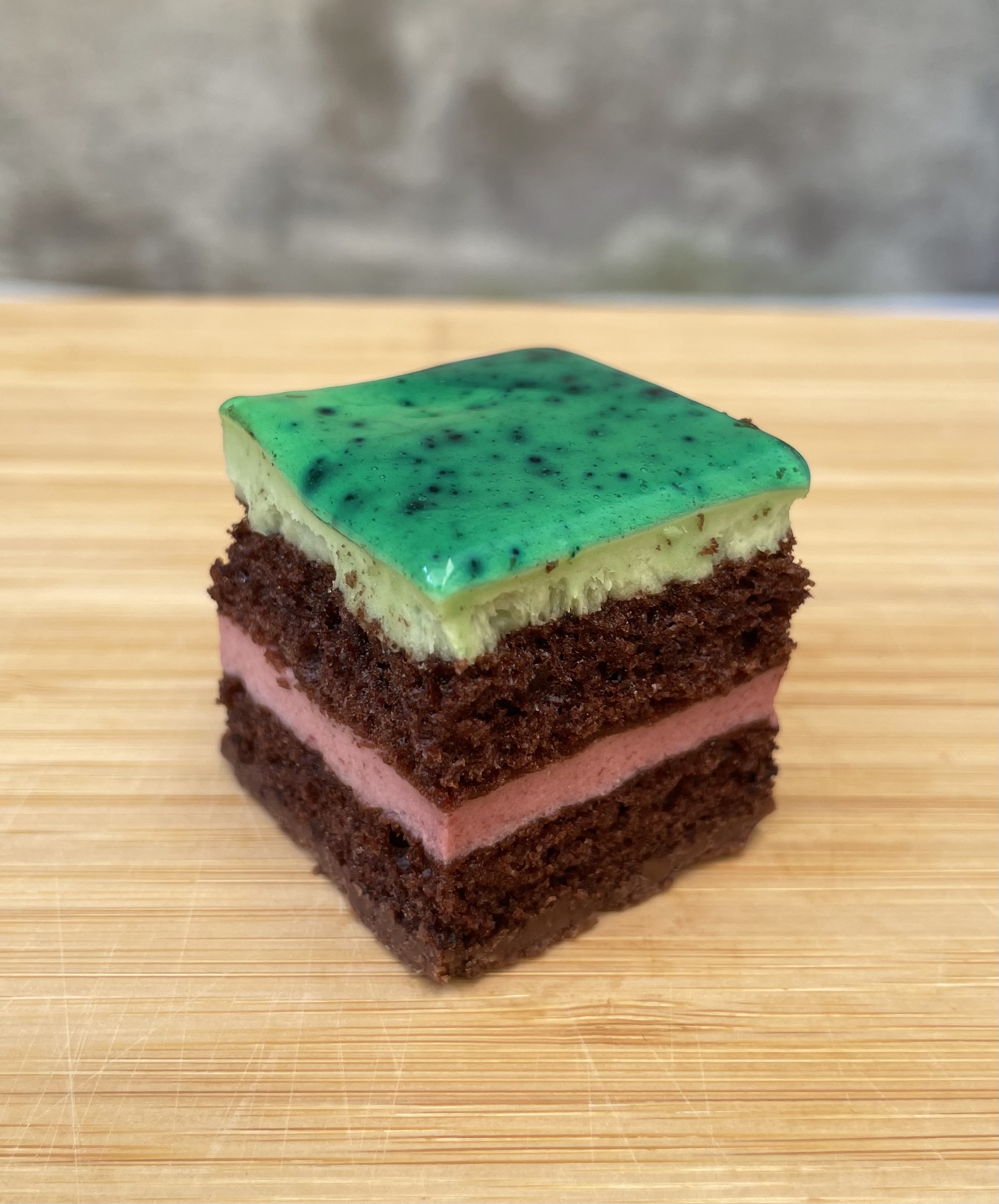 Cubetto Pistacchio e Lampone